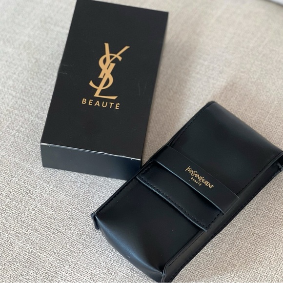 YSL Beauty 4-Piece Brush Set - Picture 3 of 3